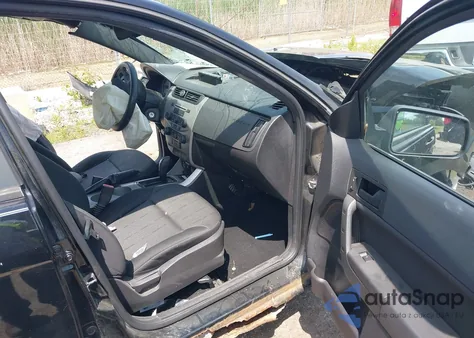 2010 Ford Focus Se из США, поврежденный, VIN 1FAHP3FN4AW251210